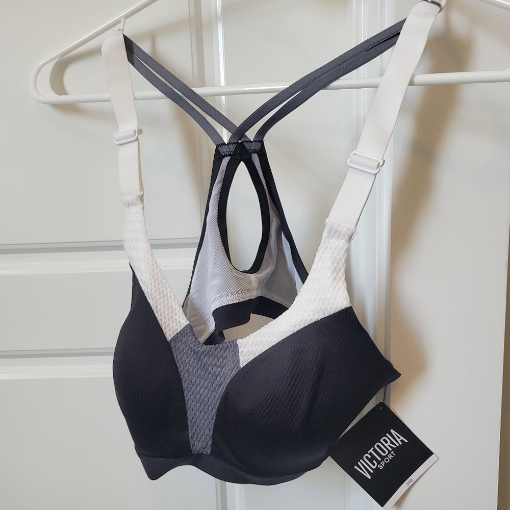 Victoria Secret Sports Bra